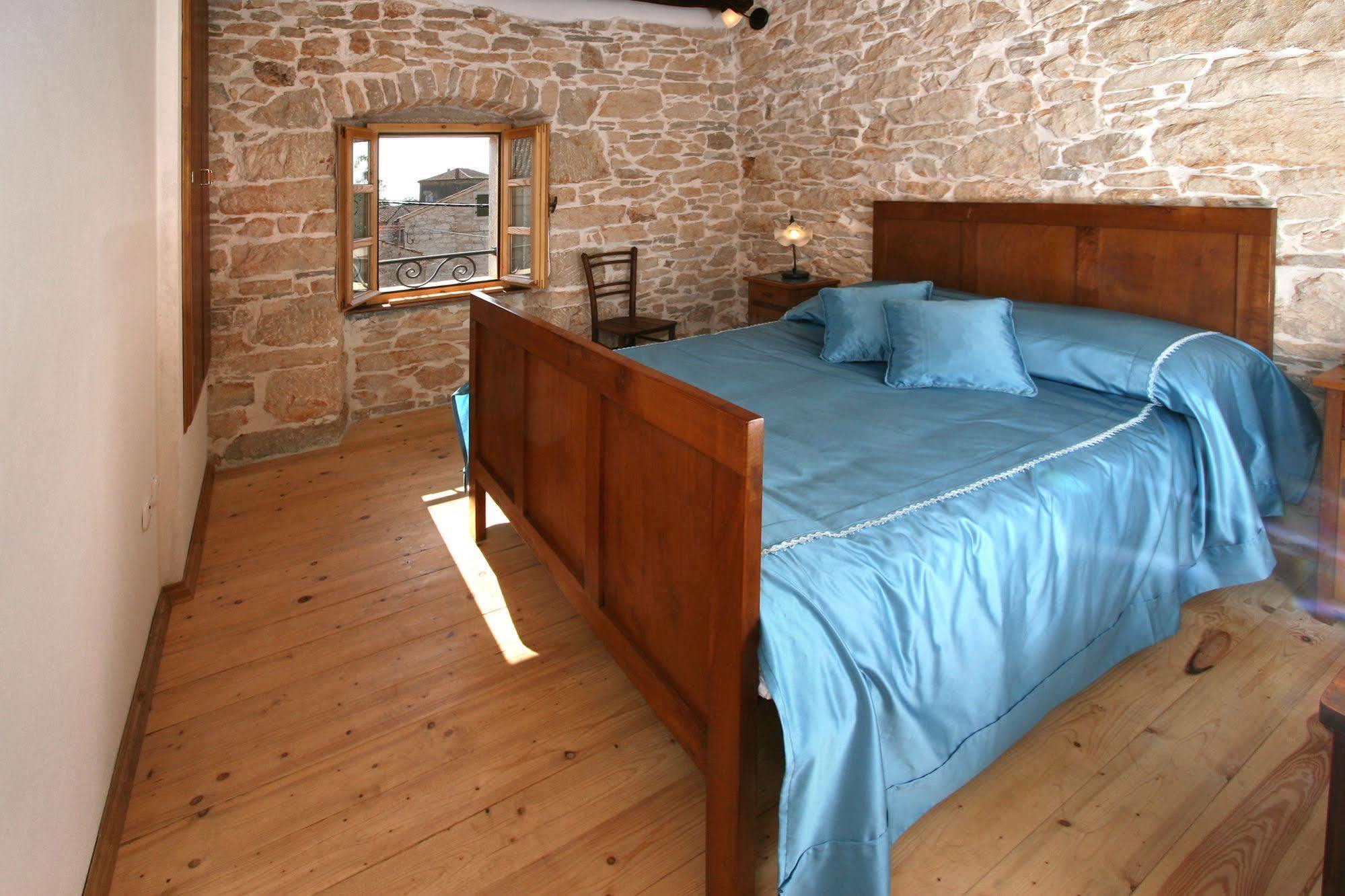 Kastel Kastelir Bed & Breakfast Luaran gambar
